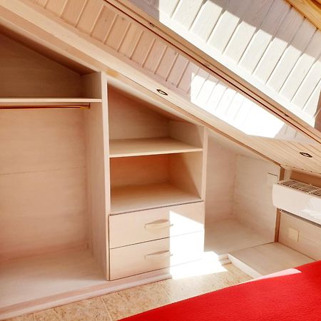 Apartamentos Casa Patro Tramacastilla de Tena Kültér fotó